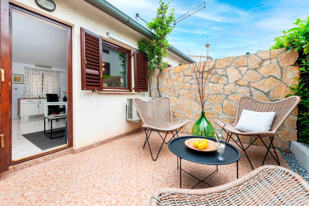 Villa B&B Marina & Parking Free Rovinj Eksteriør billede